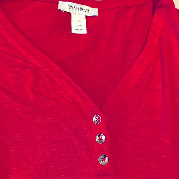 WHBM V-Neck 3 quarter length sleeve, Bright Red w/3 real buttons. Size Large - Picture 5 of 8